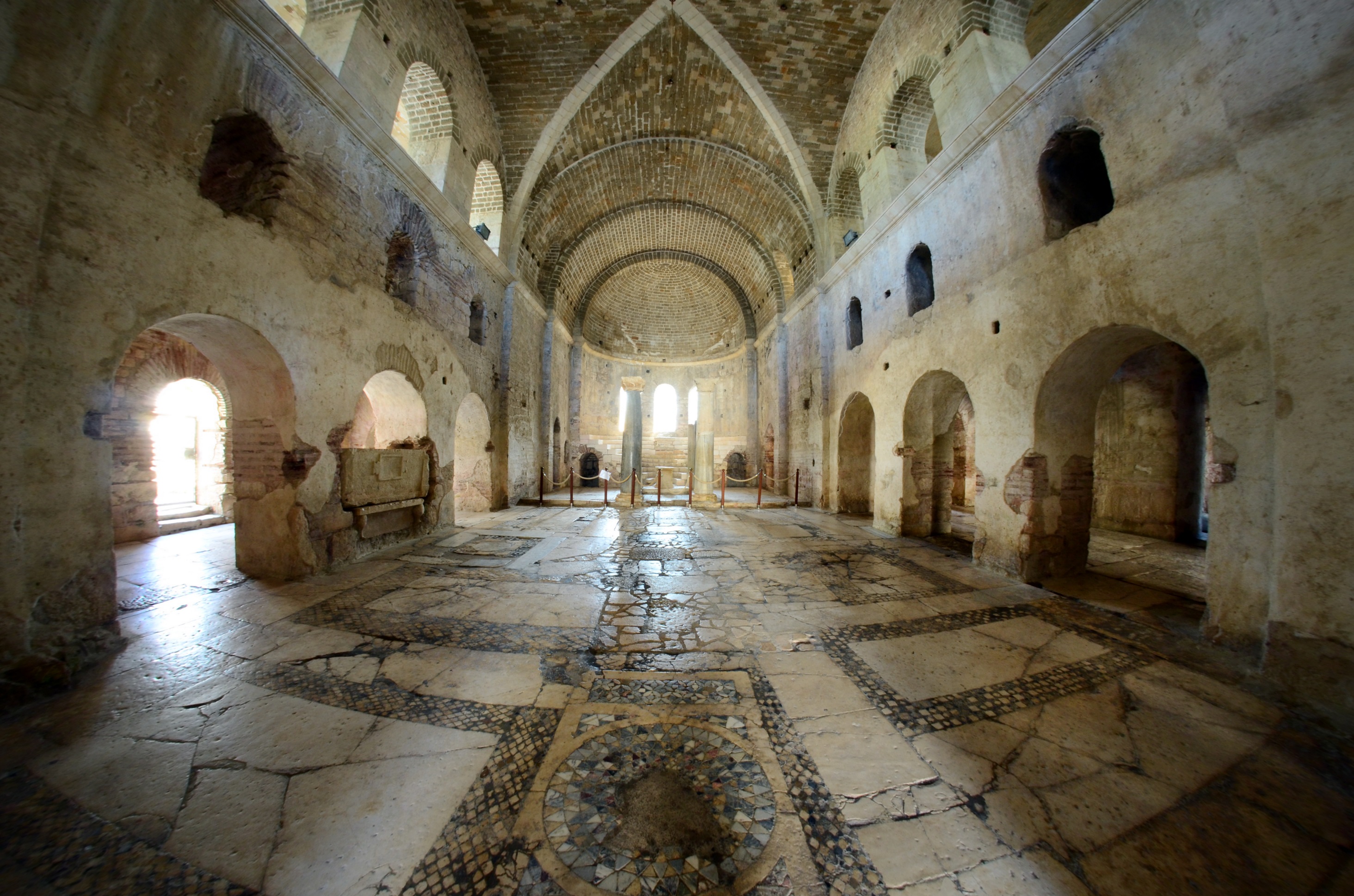 Aziz (St.) Nikolaos Anıt Müzesi