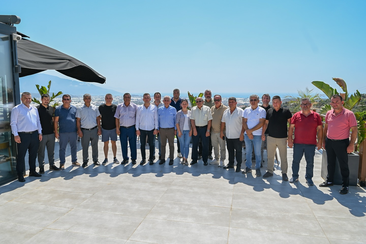 17 Mahalle Muhtarıyla Bir Araya Geldik.