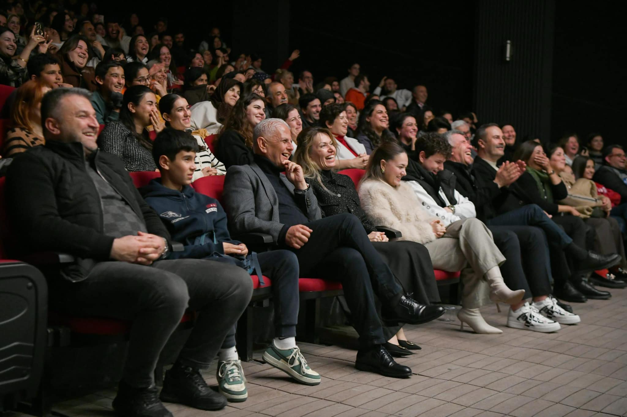  Doğaçlama Komedya Uzun Hikâye