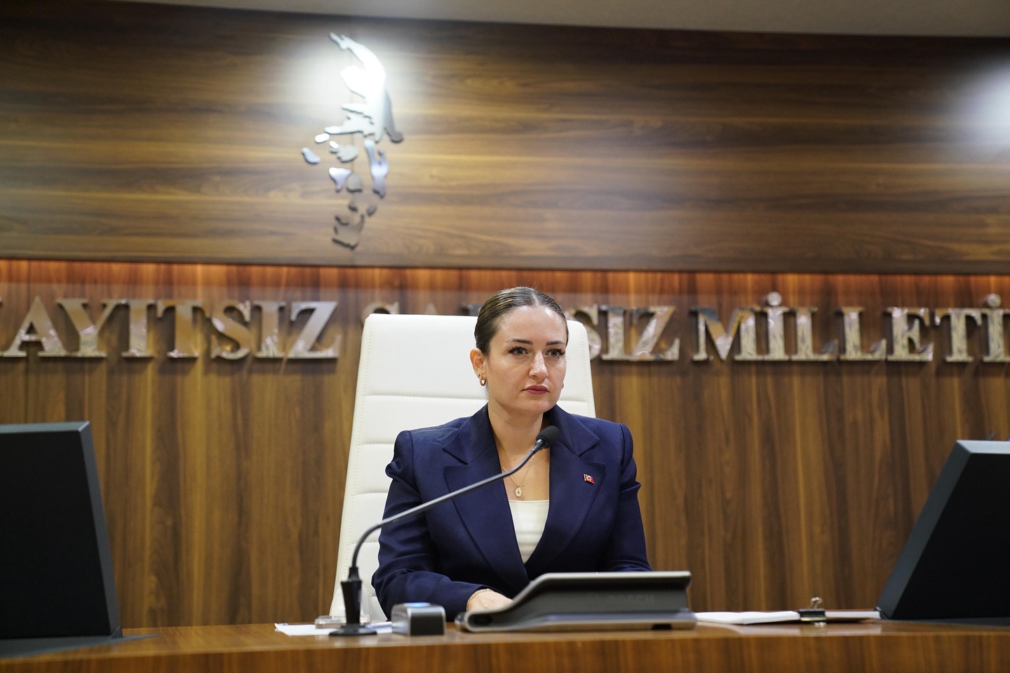 Antalya Büyükşehir Belediyesi Yeni Başkan Vekilimiz Sayın Büşra Özdemir